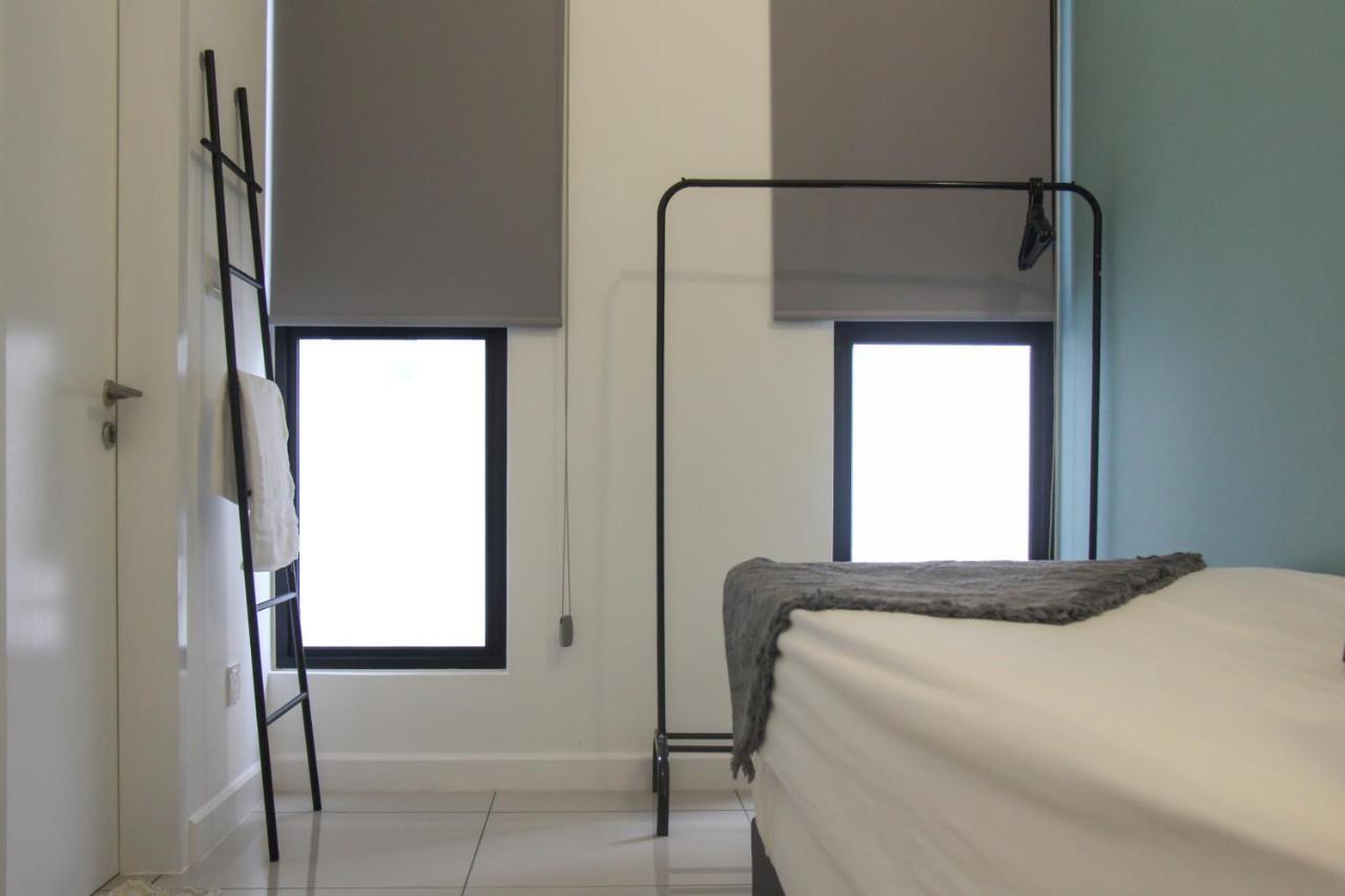 Le Pavillion Puchong By Widebed Upto 6Pax Apartment Kuala Lumpur Luaran gambar